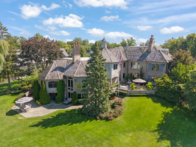 $4,500,000 | 561 West 58th Street, Hinsdale, IL 60521