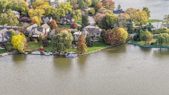 $4,500,000 | 561 West 58th Street, Hinsdale, IL 60521