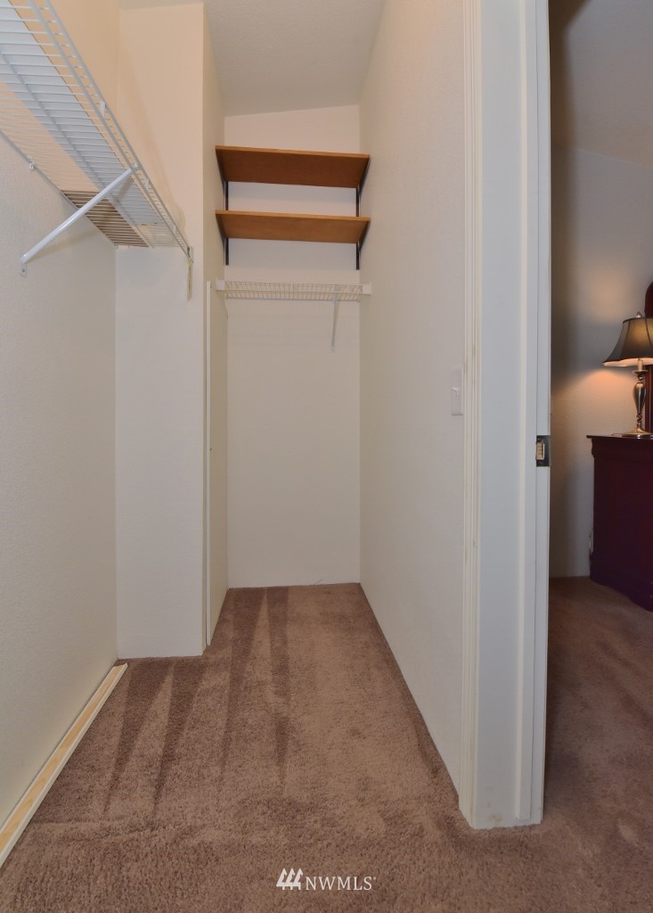 4212 Heather Road Bremerton, WA 98312 - Photo 17 of 28 Gallery Image 17