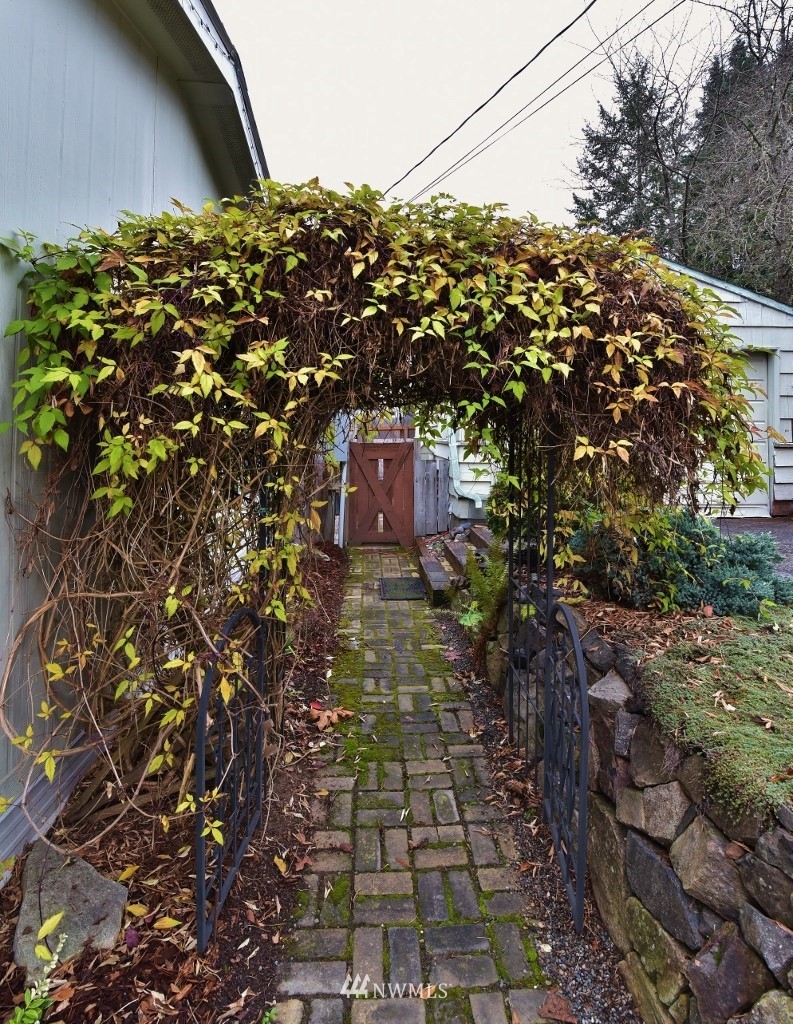 4212 Heather Road Bremerton, WA 98312 - Photo 26 of 28 Gallery Image 26