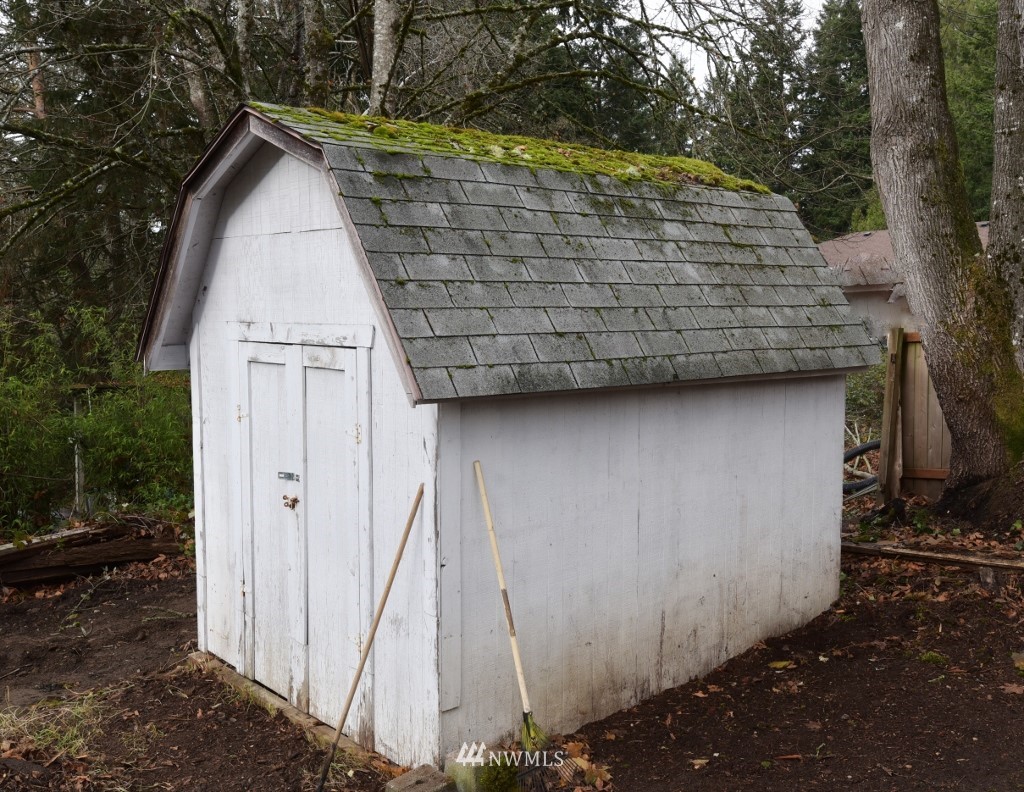 4212 Heather Road Bremerton, WA 98312 - Photo 27 of 28 Gallery Image 27