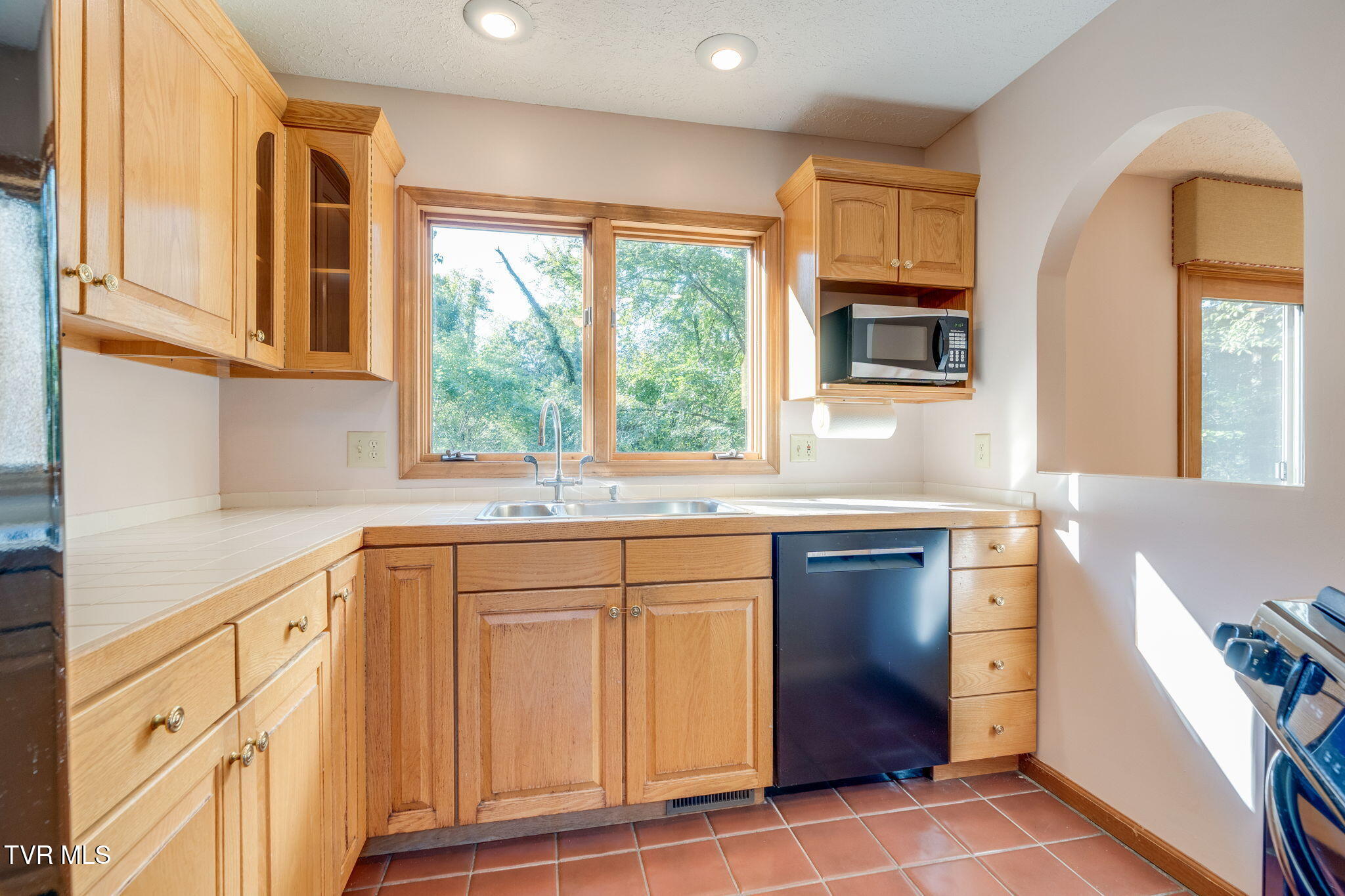1750 Sylvan Hill Road Elizabethton, TN 37643 - Photo 17 of 50 016