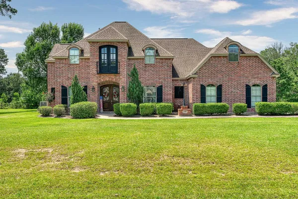 $700,000 | 2709 Oak Hollow Circle, Kountze, TX 77625