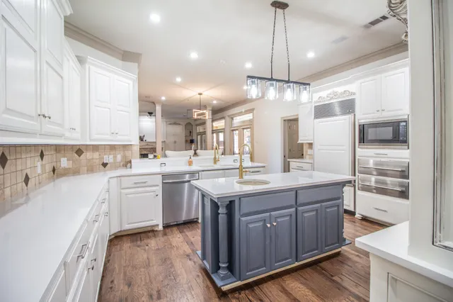 $990,000 | 5204 County Road 1440, Lubbock, TX 79407