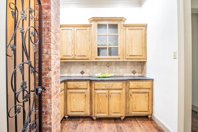 $990,000 | 5204 County Road 1440, Lubbock, TX 79407