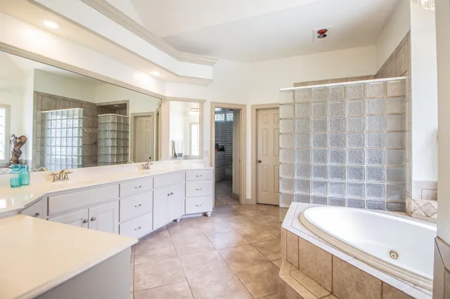 $990,000 | 5204 County Road 1440, Lubbock, TX 79407