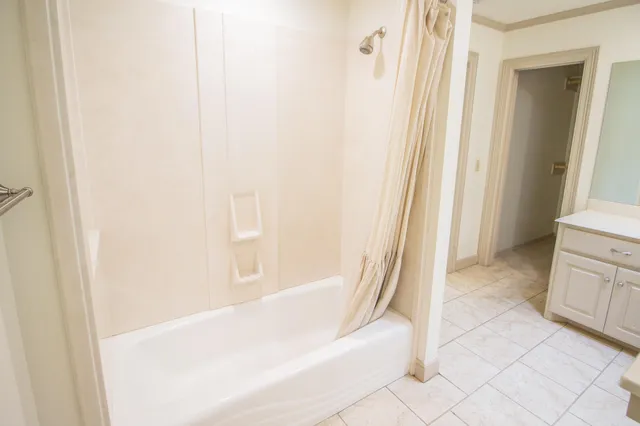 $990,000 | 5204 County Road 1440, Lubbock, TX 79407