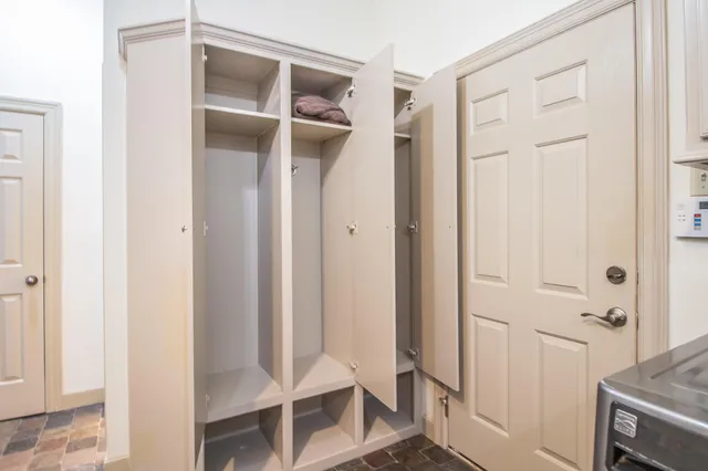 $990,000 | 5204 County Road 1440, Lubbock, TX 79407