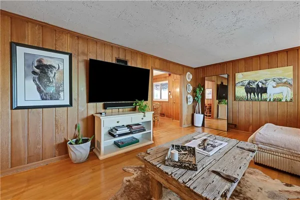 $629,000 | 3600 West 50th Terrace, Roeland Park, KS 66205