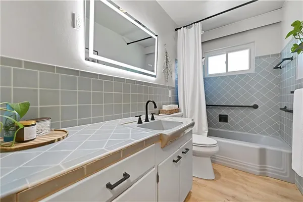 $629,000 | 3600 West 50th Terrace, Roeland Park, KS 66205