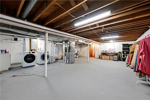 $629,000 | 3600 West 50th Terrace, Roeland Park, KS 66205