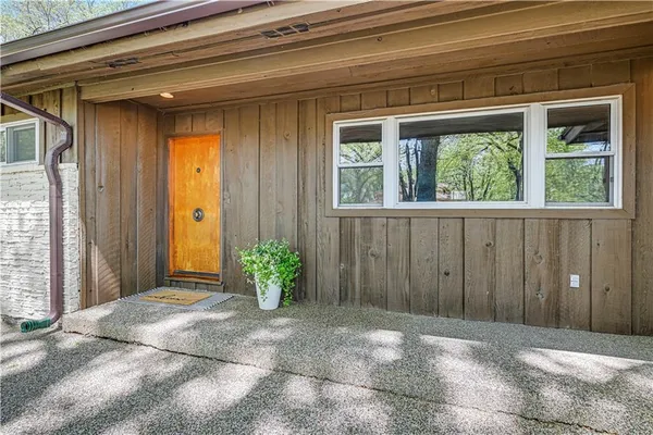 $629,000 | 3600 West 50th Terrace, Roeland Park, KS 66205