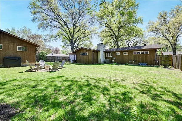 $629,000 | 3600 West 50th Terrace, Roeland Park, KS 66205