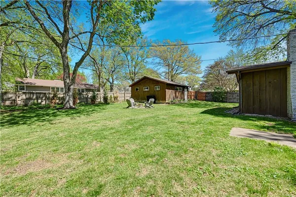$629,000 | 3600 West 50th Terrace, Roeland Park, KS 66205