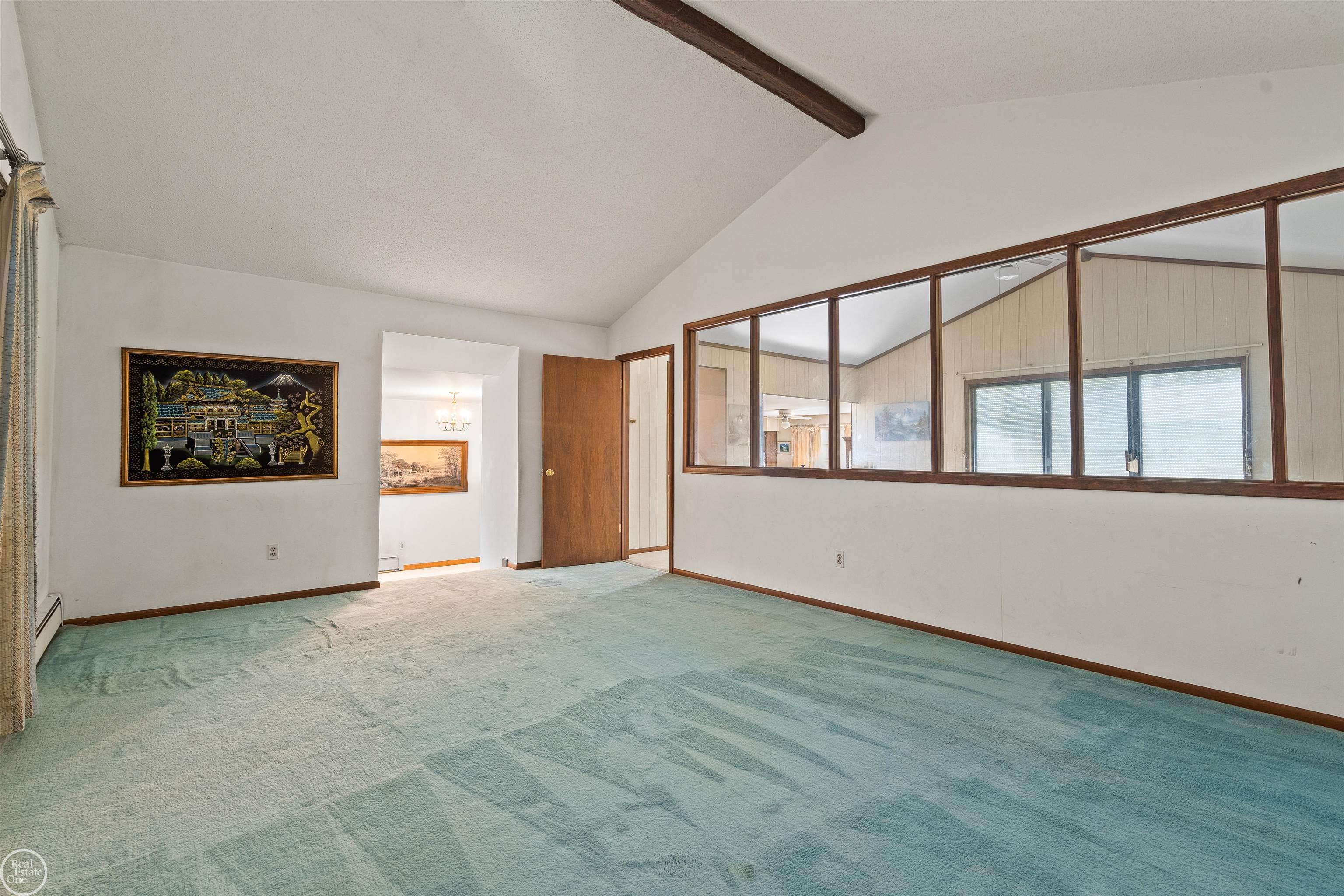 7945 Trumble Road Columbus, MI 48063 - Photo 16 of 29 50092767-15.JPG