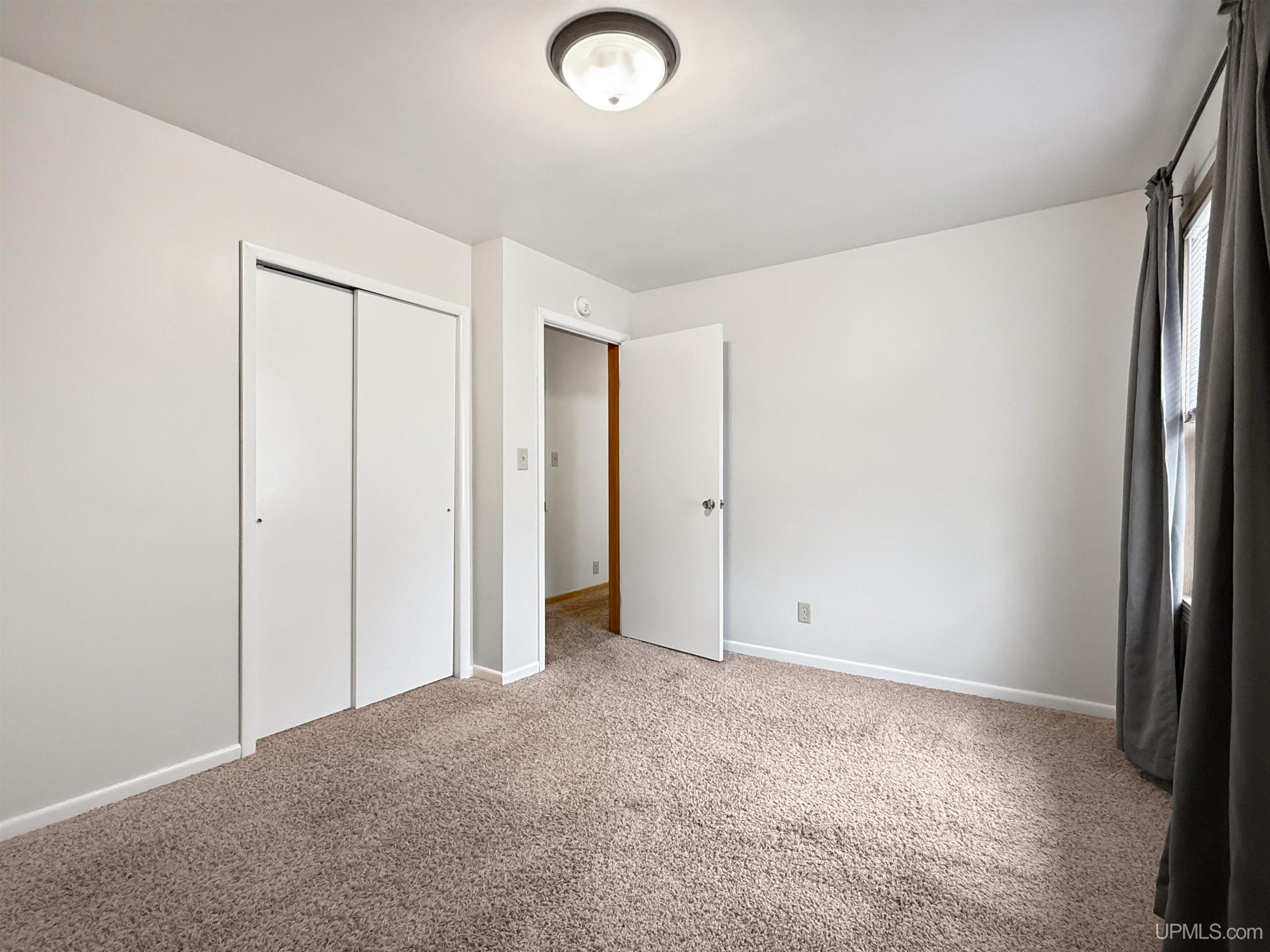 2122 South 3rd Street Escanaba, MI 49829 - Photo 13 of 22
