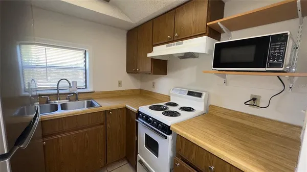 $1,249 | 616 Massachusetts Avenue, Unit A, St. Cloud, FL 34769