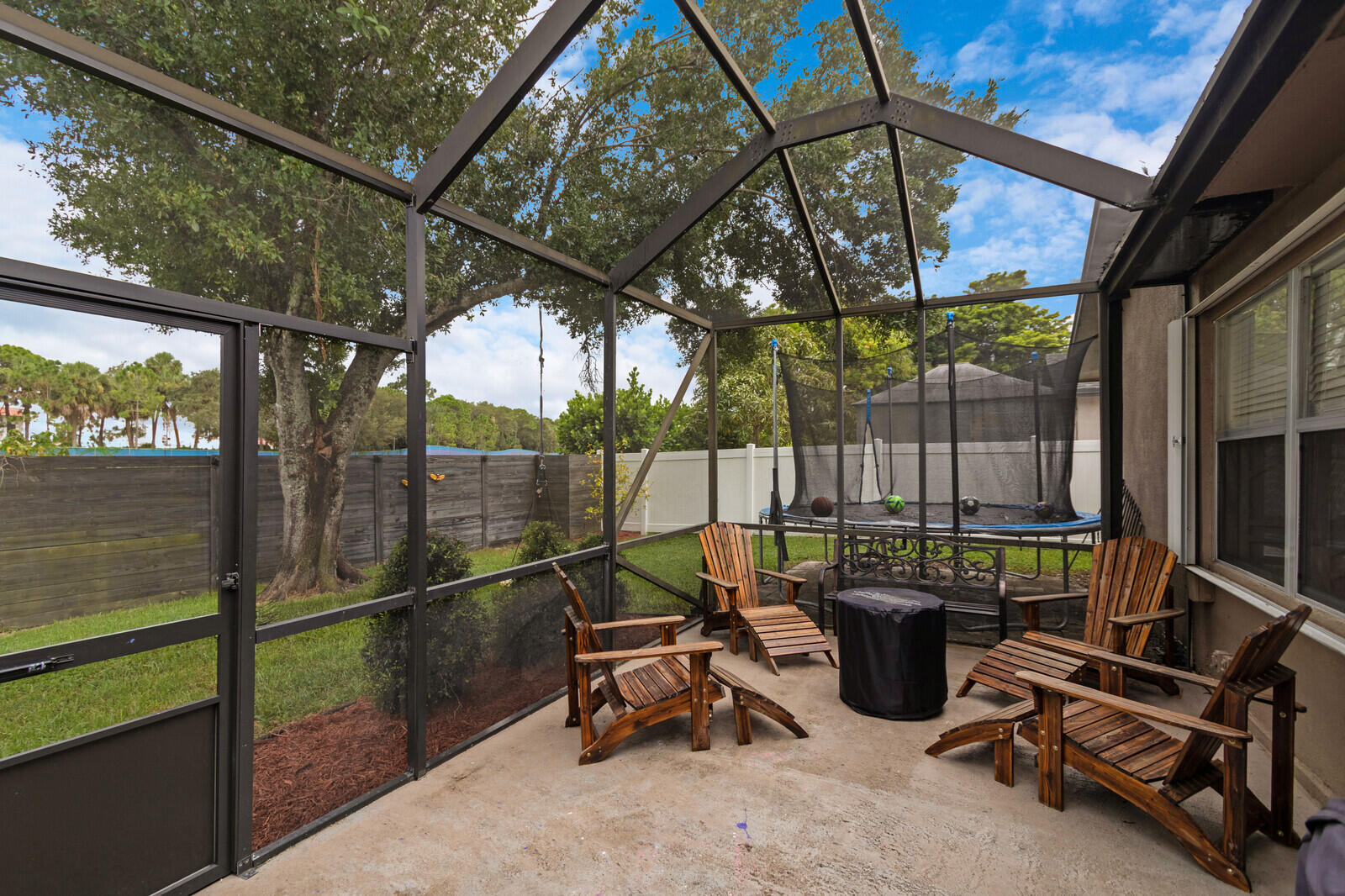 22300 Southwest 65th Avenue Boca Raton, FL 33428 - Photo 31 of 34 37_HD22300_SW_65th_Ave37_mls