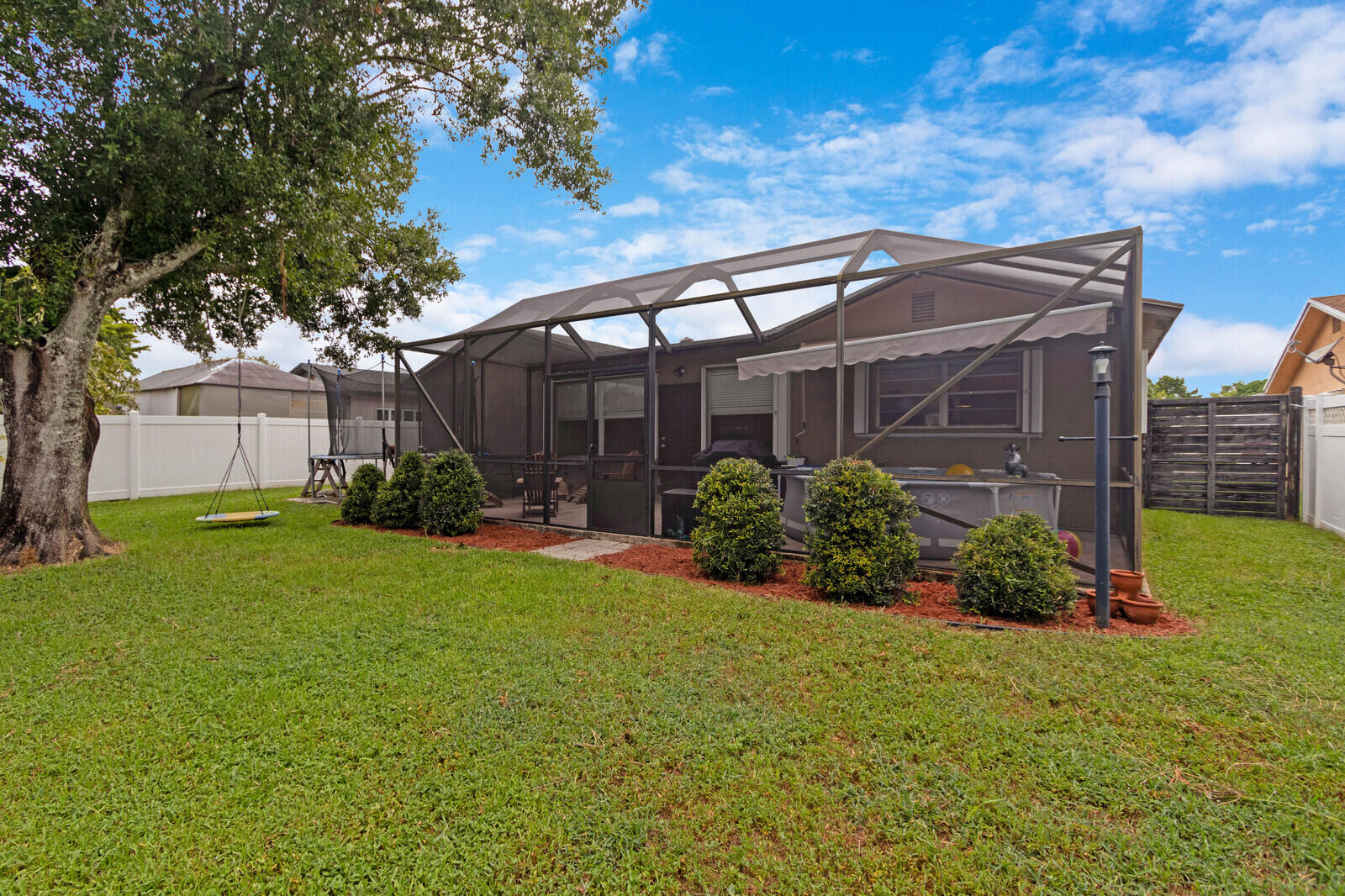 22300 Southwest 65th Avenue Boca Raton, FL 33428 - Photo 33 of 34 38_HD22300_SW_65th_Ave38_mls