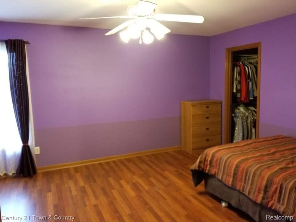 30728 Country Ridge Circle Farmington Hills, MI 48331 - Photo 8 of 13