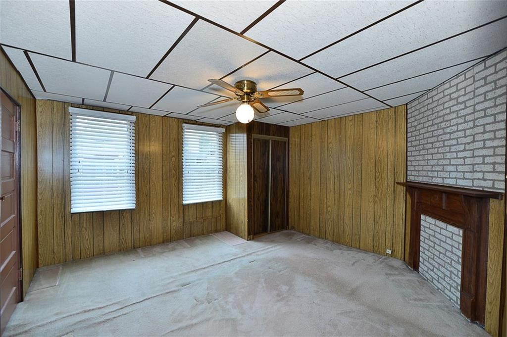 1514 Poplar Street McKees Rocks, PA 15136 - Photo 8 of 15 1st Bedroom
