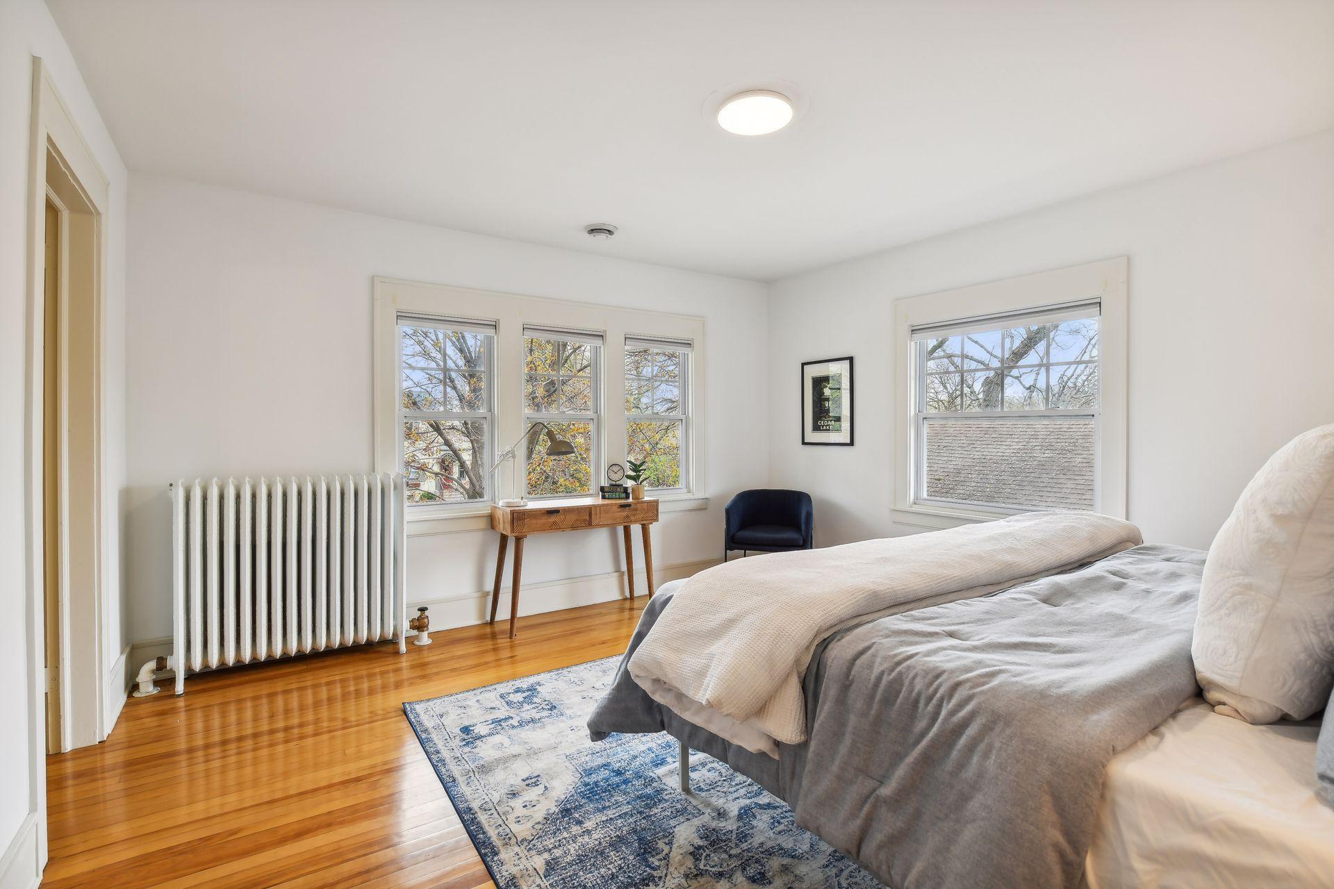 620 Cedar Lake Road South Minneapolis, MN 55405 - Photo 15 of 39 Gallery Image 15