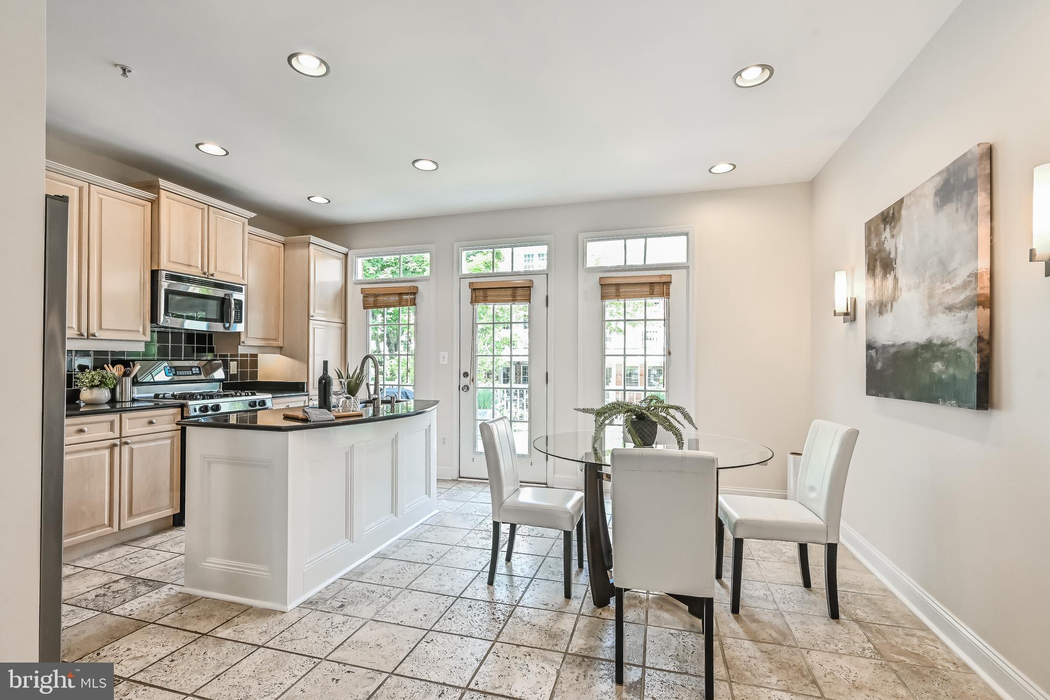 12195 Chancery Station Circle Reston, VA 20190 - Photo 14 of 34