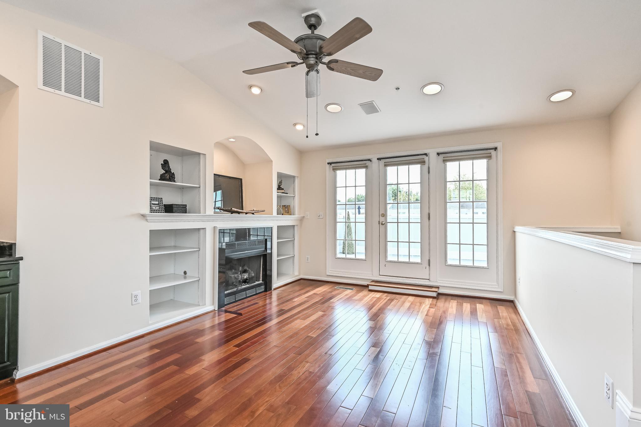 12195 Chancery Station Circle Reston, VA 20190 - Photo 24 of 34