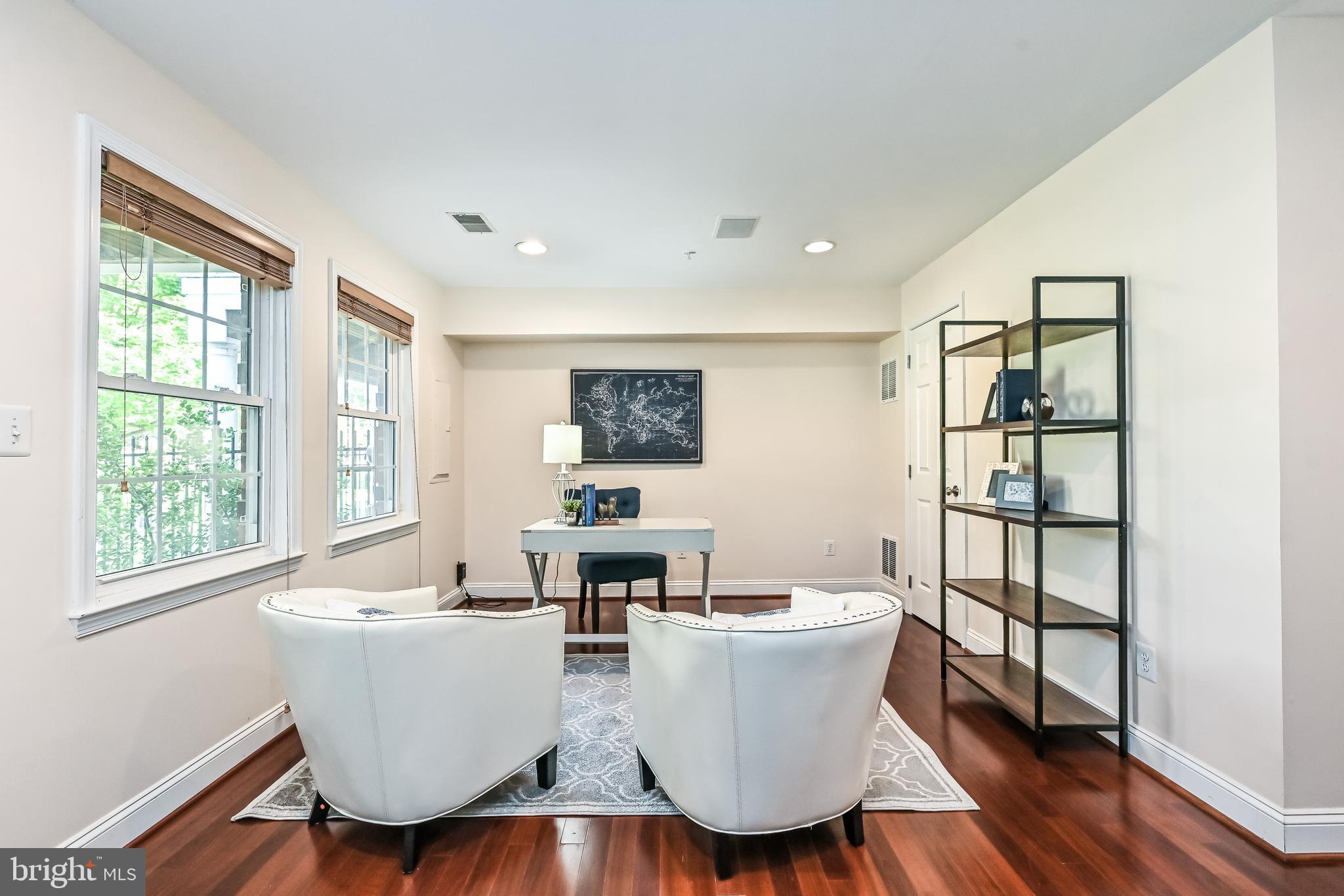 12195 Chancery Station Circle Reston, VA 20190 - Photo 5 of 34