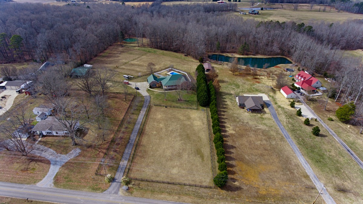 18789 Wells Road Athens, AL 35613 - Photo 36 of 40
