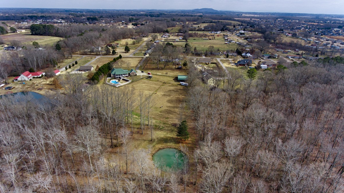 18789 Wells Road Athens, AL 35613 - Photo 39 of 40 an aerial view of multiple house