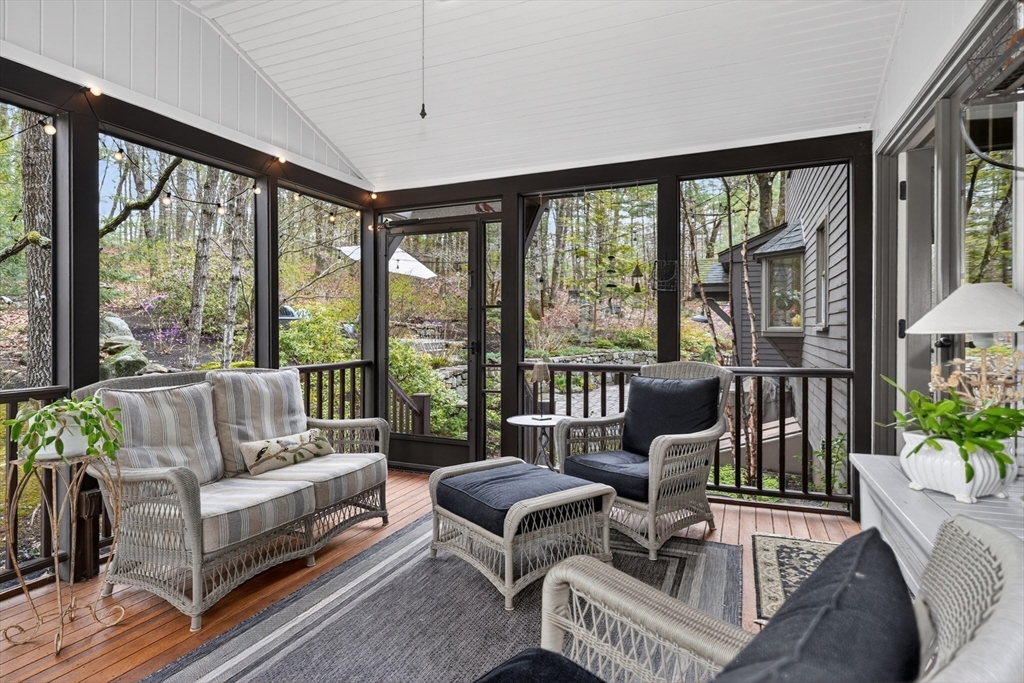 10 Davis Road Tyngsborough, MA 01879 - Photo 19 of 41 Gallery Image 19