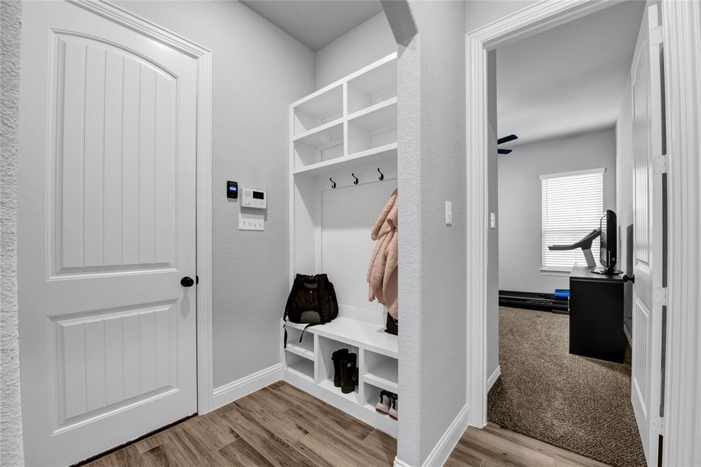 305 Familia Court Azle, TX 76020 - Photo 30 of 40 a view of a walk in closet