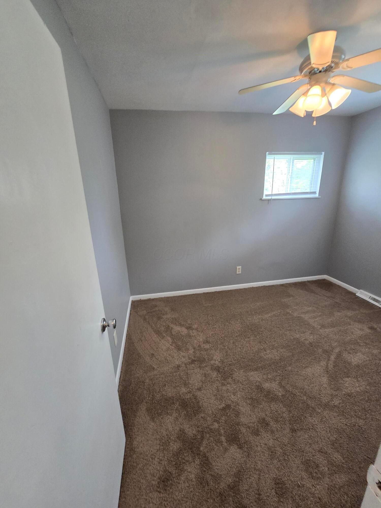 742 Tibet Road Columbus, OH 43211 - Photo 21 of 30 20250514_124420
