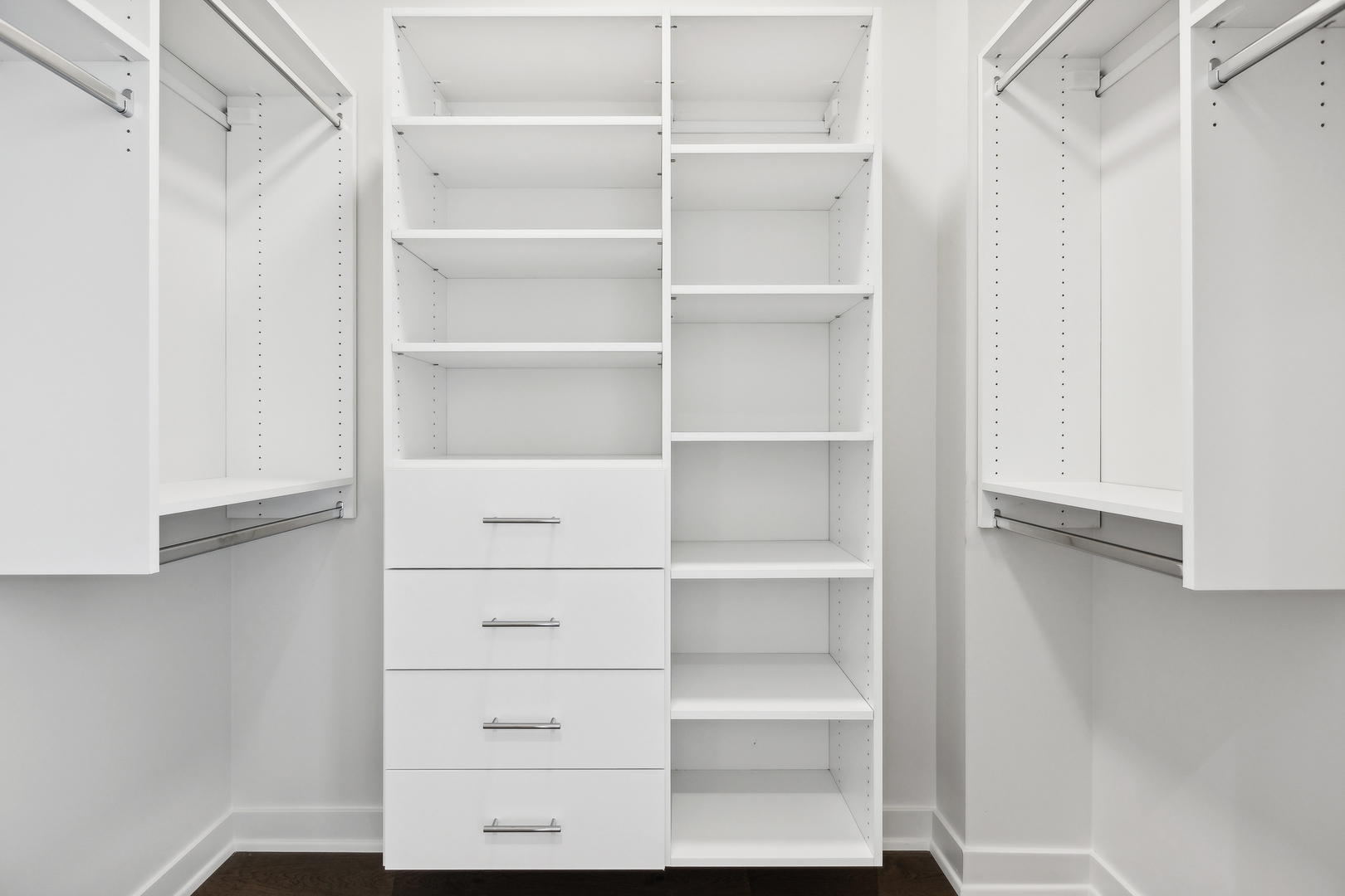 21 North May Street, Unit 506 Chicago, IL 60607 - Photo 39 of 55