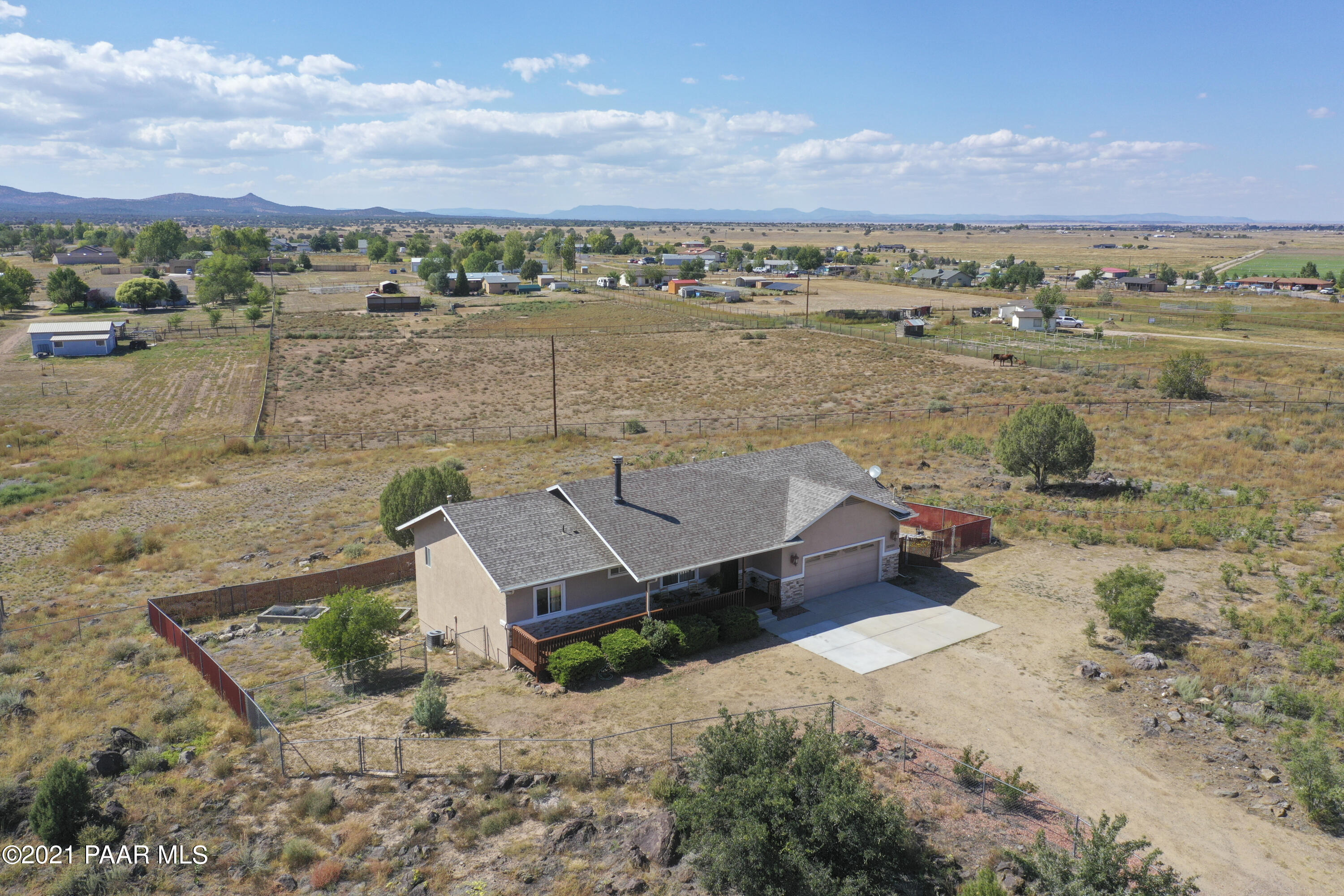 22320 North Malapai Ridge Road Paulden, AZ 86334 - Photo 37 of 39 Aerial Front Shot