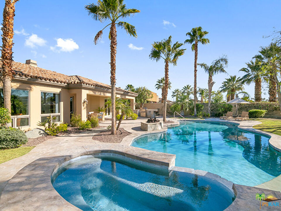 72733 Verbenia Road Rancho Mirage, CA 92270 - Photo 27 of 33 swimming pool with outdoor seating