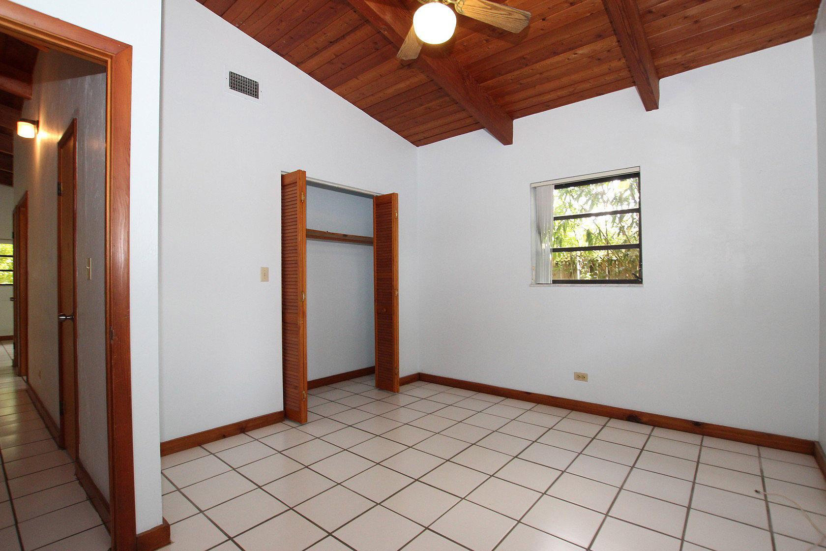 224 2nd Road Key Largo, FL 33037 - Photo 12 of 33 BEDROOM 6