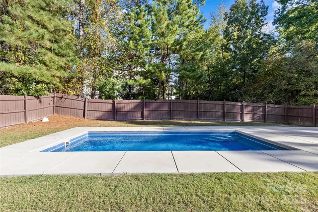 a view of a tennis court