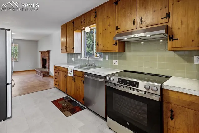 $650,000 | 25 High Street, Palmer Lake, CO 80133