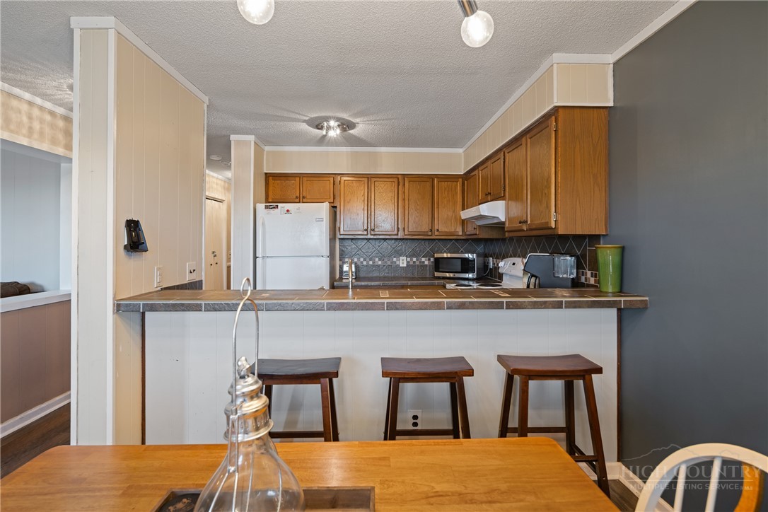 301 Pinnacle Inn Road, Unit 3310 Beech Mountain, NC 28604 - Photo 10 of 47