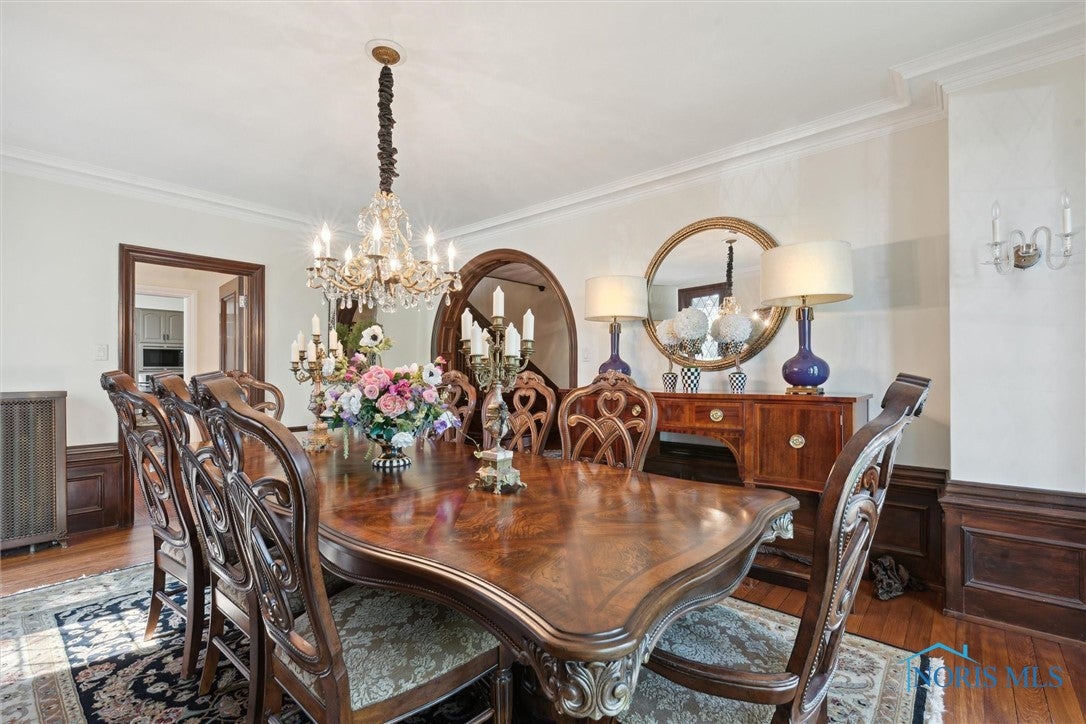 3525 Ridgewood Road Toledo, OH 43606 - Photo 16 of 50 Formal Dining Room