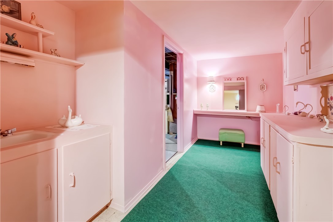 41 Leicestershire Road Irondequoit, NY 14621 - Photo 39 of 47