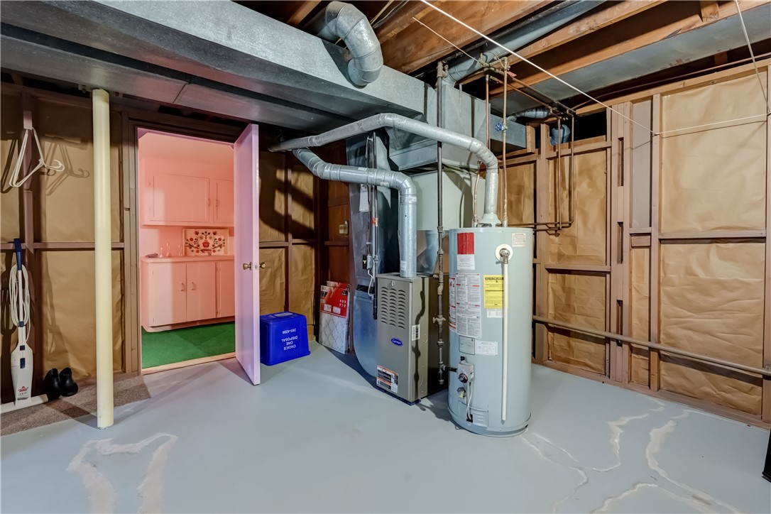 41 Leicestershire Road Irondequoit, NY 14621 - Photo 42 of 47