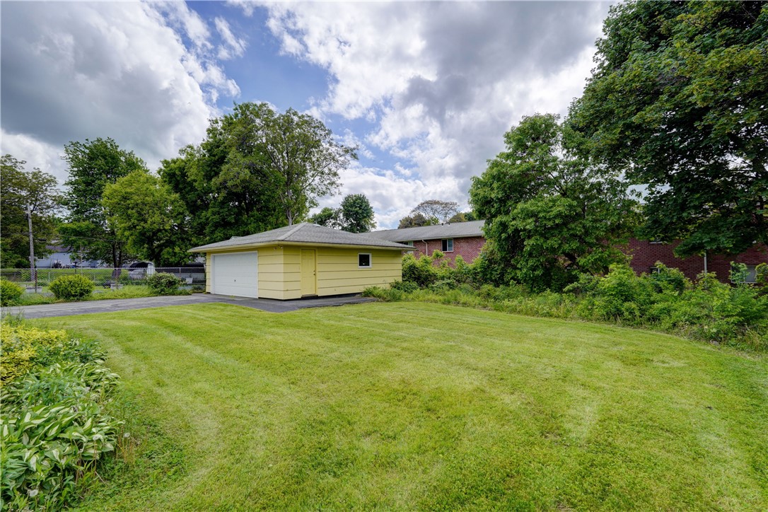 41 Leicestershire Road Irondequoit, NY 14621 - Photo 46 of 47