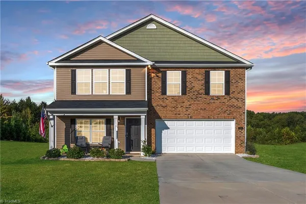 $320,000 | 229 Rebecca Avenue, Lexington, NC 27295