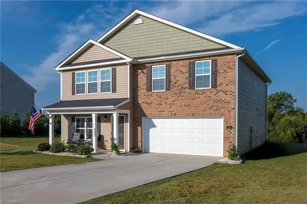 $320,000 | 229 Rebecca Avenue, Lexington, NC 27295