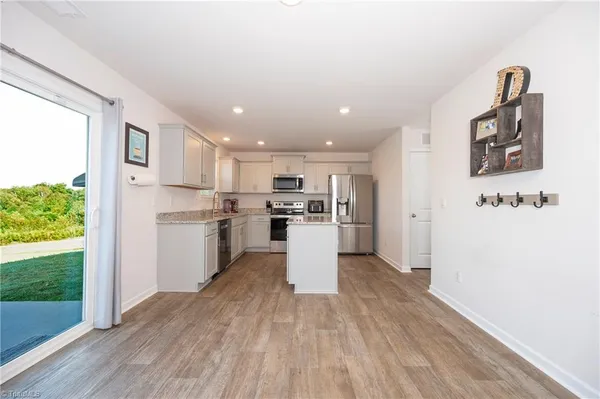 $320,000 | 229 Rebecca Avenue, Lexington, NC 27295