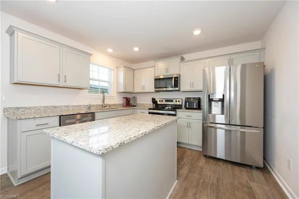 $320,000 | 229 Rebecca Avenue, Lexington, NC 27295