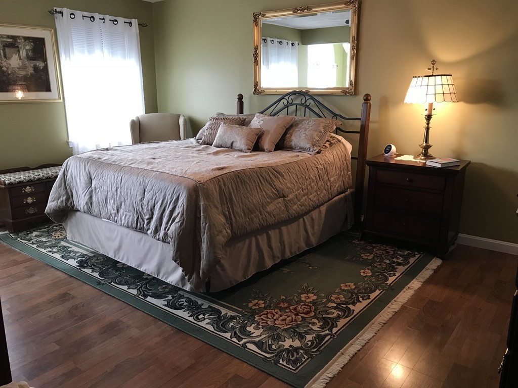 121 Pelham Road Dracut, MA 01826 - Photo 16 of 30 Gallery Image 16